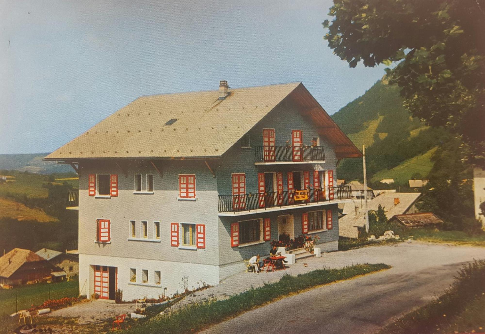 Hotel Plein Soleil Vacheresse Bagian luar foto